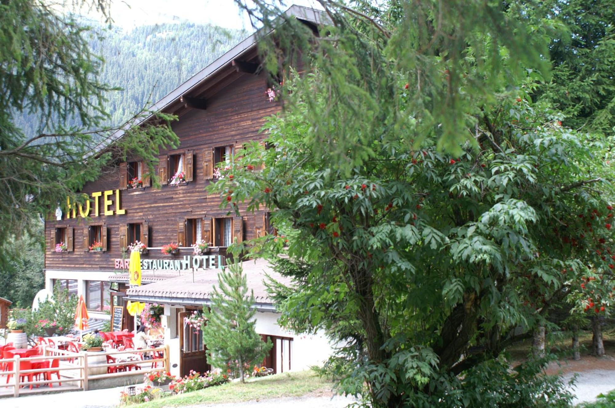 Au Bivouac De Napoleon Et Spa Hotel Bourg-Saint-Pierre Quarto foto